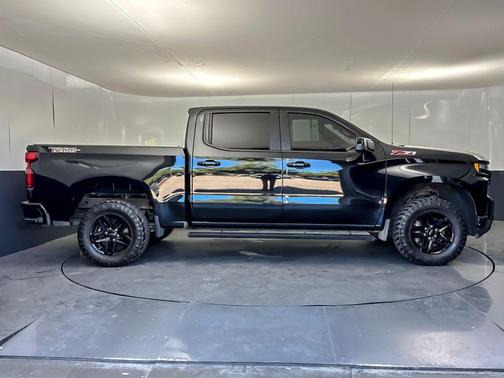 Black 2019 Chevrolet Silverado 1500 LT Trail Boss