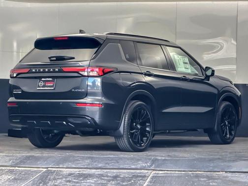 Moonrock Gray 2026 Nissan Rogue Platinum