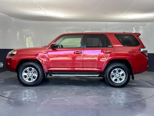 Barcelona Red Metallic 2018 Toyota 4Runner SR5