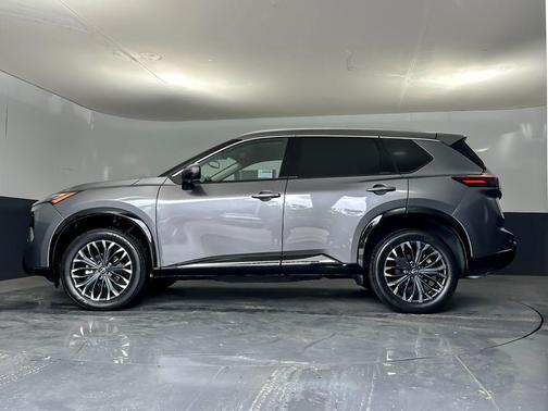 Gun Metallic 2026 Nissan Rogue Platinum