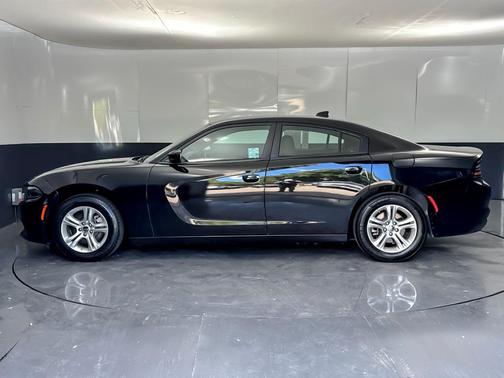 Pitch Black Clearcoat 2023 Dodge Charger SXT