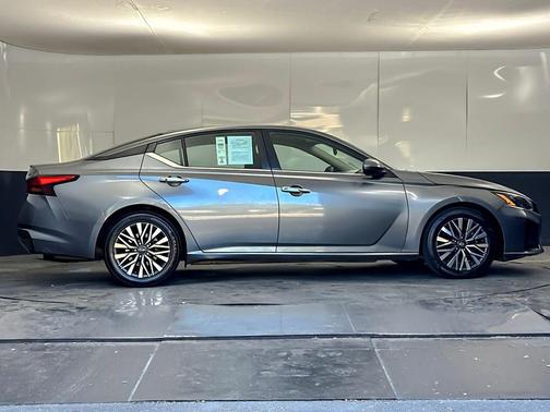 Gun Metallic 2023 Nissan Altima 2.5 SV