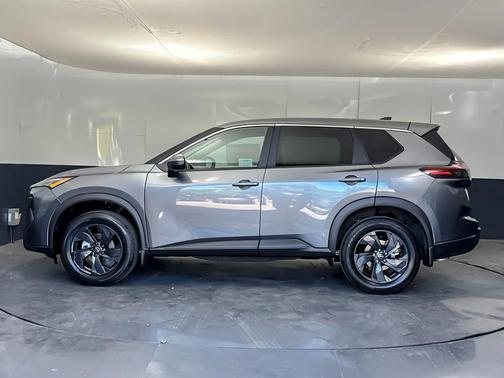 Gun Metallic 2026 Nissan Rogue SV