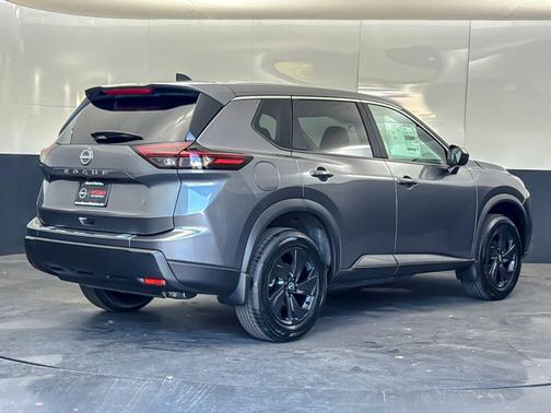Gun Metallic 2026 Nissan Rogue SV