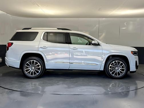 Summit White 2023 GMC Acadia Denali