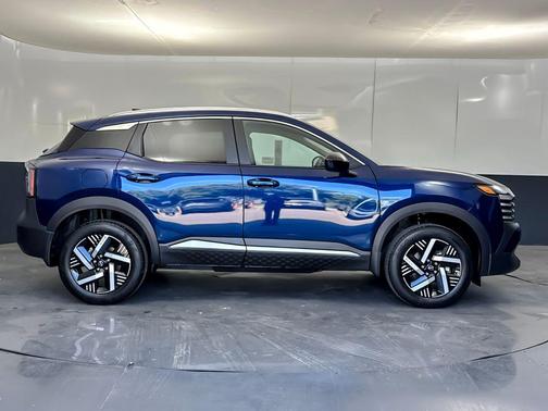 Deep Blue Pearl 2026 Nissan Kicks SV
