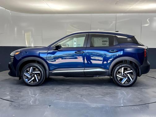 Deep Blue Pearl 2026 Nissan Kicks SV