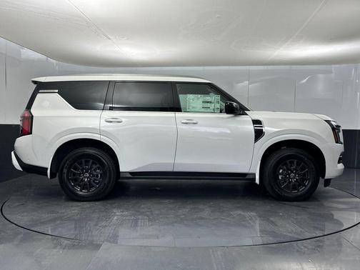 2026 Nissan Armada SV
