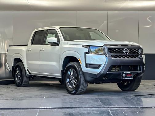 Glacier White 2026 Nissan Frontier SV