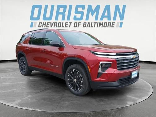 2025 Chevrolet Traverse LT