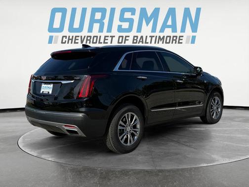 2022 Cadillac XT5 Premium Luxury