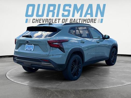 Cacti Green 2026 Chevrolet Trax FWD ACTIV
