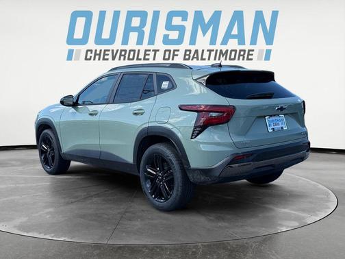 Cacti Green 2026 Chevrolet Trax FWD ACTIV