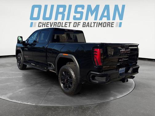 2024 GMC Sierra 2500 AT4