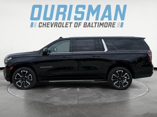 2023 Chevrolet Suburban LT