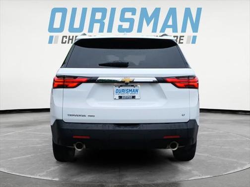 2022 Chevrolet Traverse LT Leather
