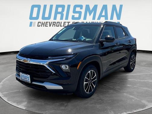 Mosaic Black Metallic 2026 Chevrolet Trailblazer LT