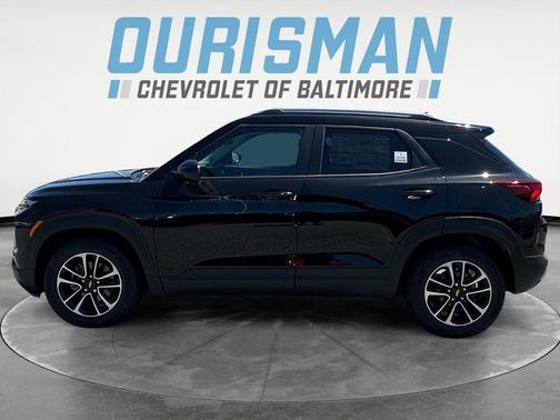 Mosaic Black Metallic 2026 Chevrolet Trailblazer LT
