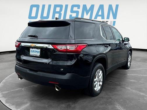 Black Metallic 2019 Chevrolet Traverse LT Cloth