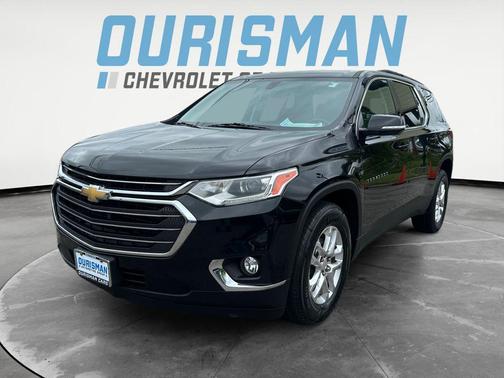 Black Metallic 2019 Chevrolet Traverse LT Cloth