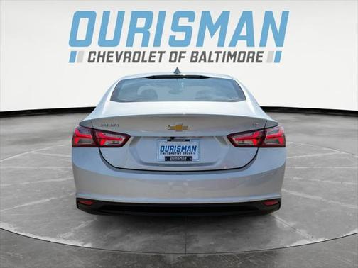 2022 Chevrolet Malibu FWD LT