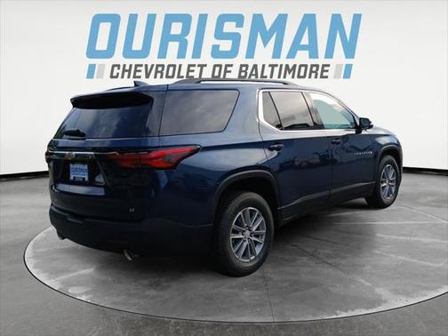 2022 Chevrolet Traverse LT Leather