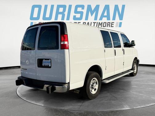 2024 Chevrolet Express 2500 RWD 2500 Regular Wheelbase WT