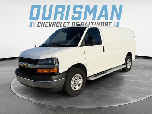 2024 Chevrolet Express 2500 RWD 2500 Regular Wheelbase WT
