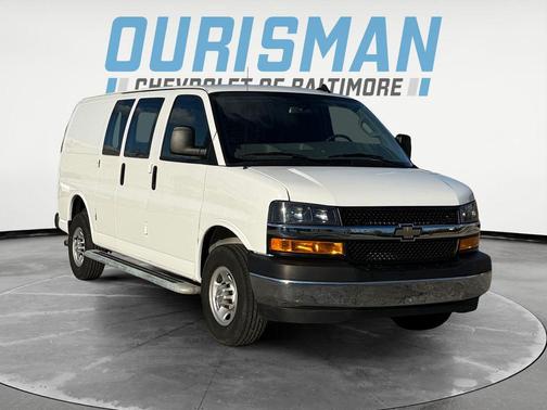 2024 Chevrolet Express 2500 RWD 2500 Regular Wheelbase WT