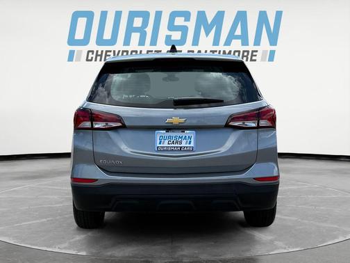 Sterling Gray Metallic 2023 Chevrolet Equinox LS