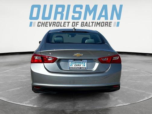Sterling Gray Metallic 2023 Chevrolet Malibu FWD 1LT
