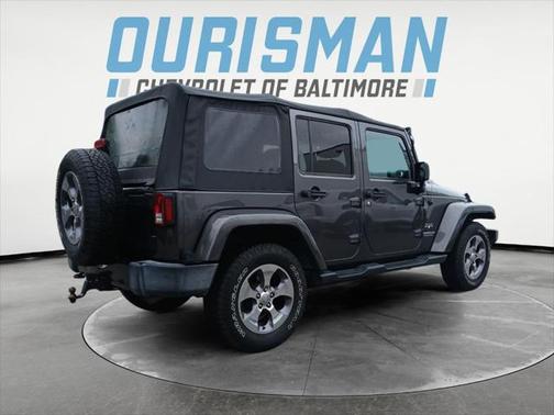 2016 Jeep Wrangler Unlimited Sahara
