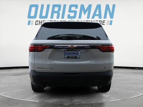 2022 Chevrolet Traverse LT Leather