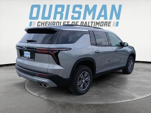 2025 Chevrolet Traverse LT