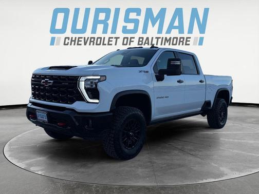 2025 Chevrolet Silverado 2500 4WD Crew Cab Standard Bed ZR2