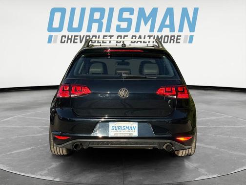 2015 Volkswagen Golf GTI 2.0T Autobahn 4-Door
