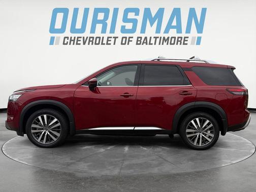 2022 Nissan Pathfinder Platinum 4WD