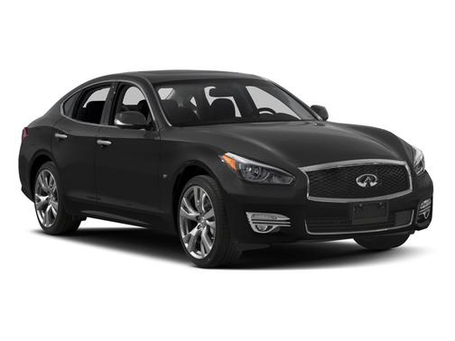 2017 INFINITI Q70 3.7