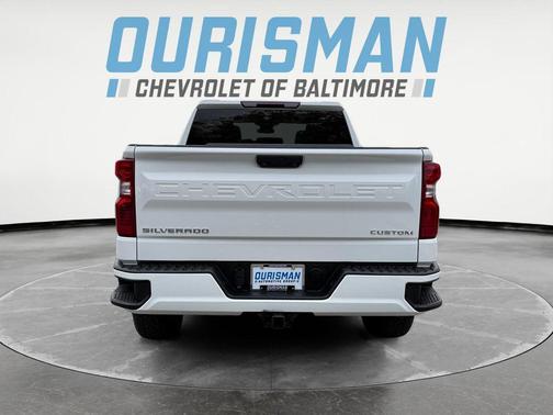 2023 Chevrolet Silverado 1500 Custom