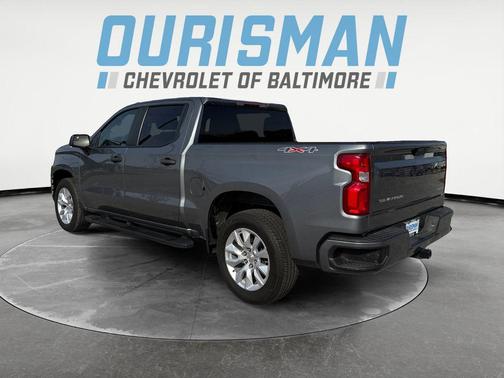 2022 Chevrolet Silverado 1500 Custom