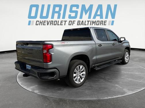 2022 Chevrolet Silverado 1500 Custom