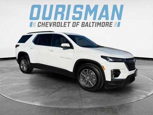 2022 Chevrolet Traverse LT Cloth
