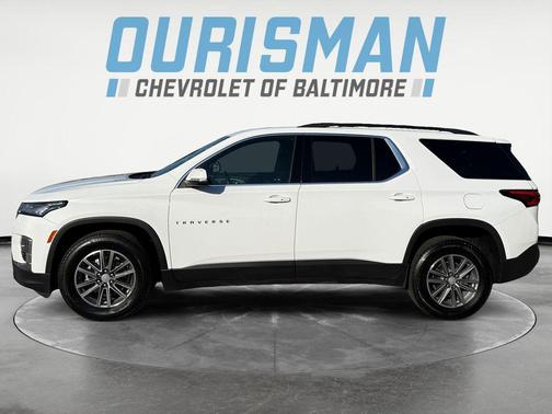 2022 Chevrolet Traverse LT Cloth