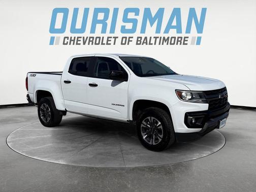 Summit White 2022 Chevrolet Colorado Z71