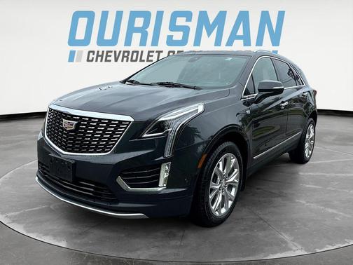 Wilder Metallic 2022 Cadillac XT5 Premium Luxury