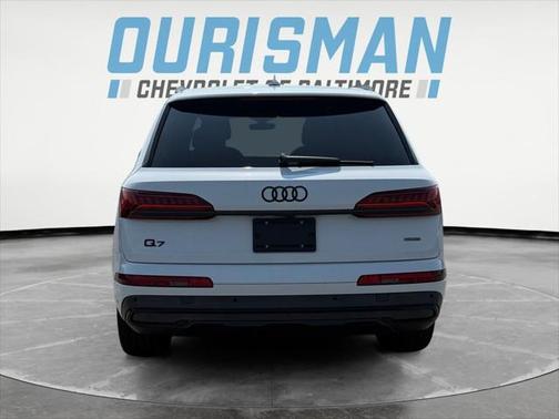 2022 Audi Q7 55 Premium Plus