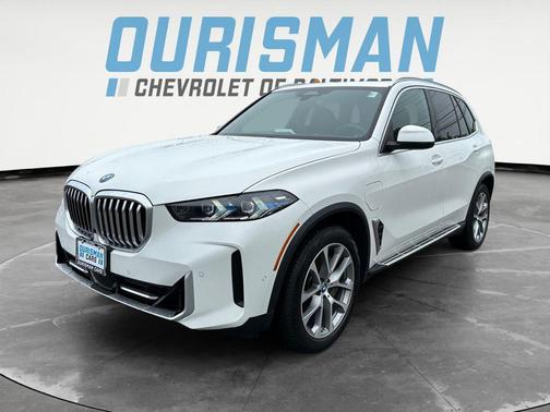 Alpine White 2025 BMW X5 PHEV xDrive50e