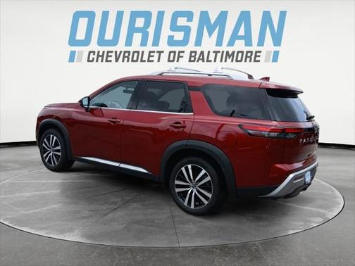 2023 Nissan Pathfinder Platinum 4WD