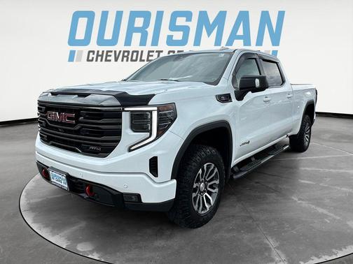 Summit White 2023 GMC Sierra 1500 AT4