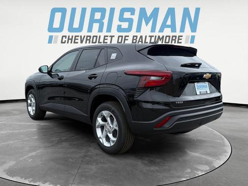2025 Chevrolet Trax LS